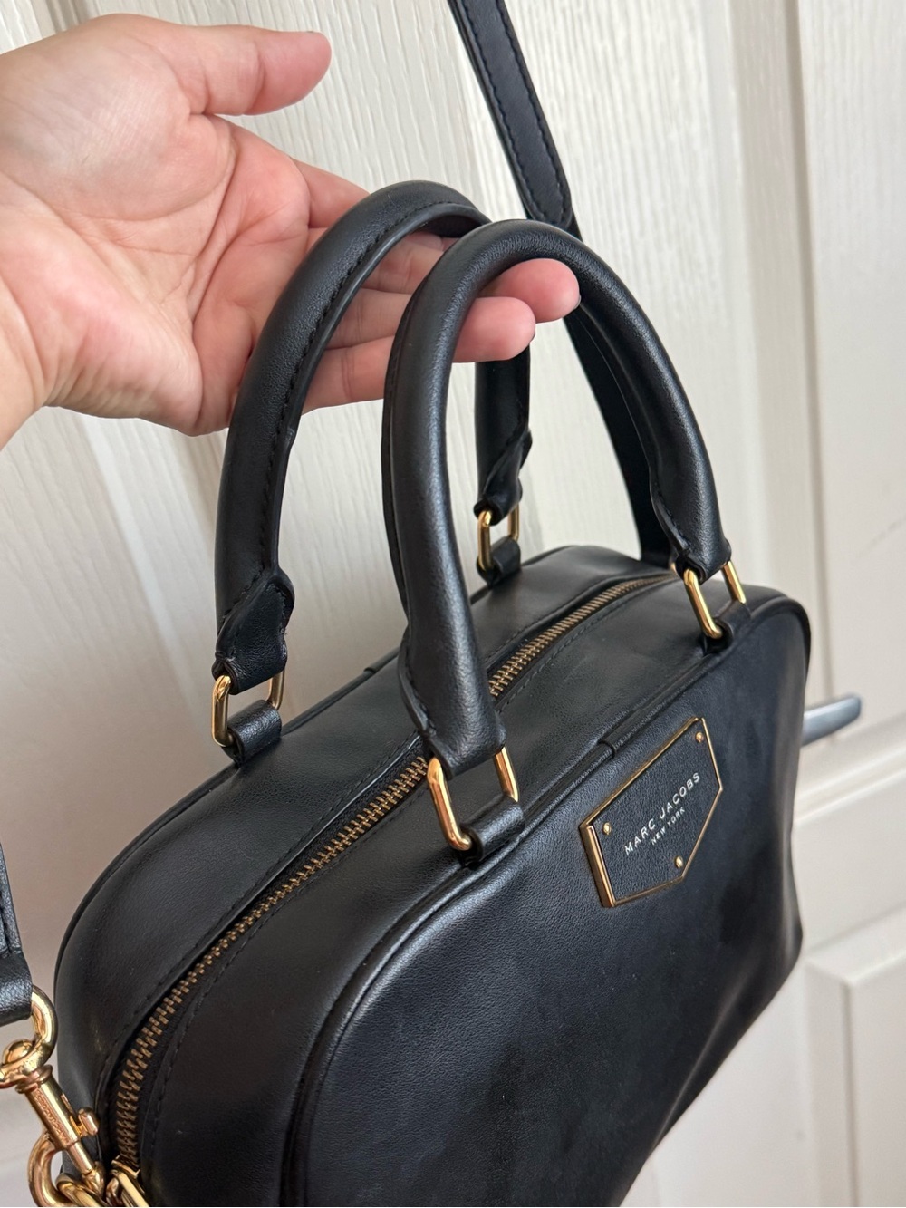Marc Jacobs Black Leather Top-Handle Satchel Crossbody - Picture 2 of 14